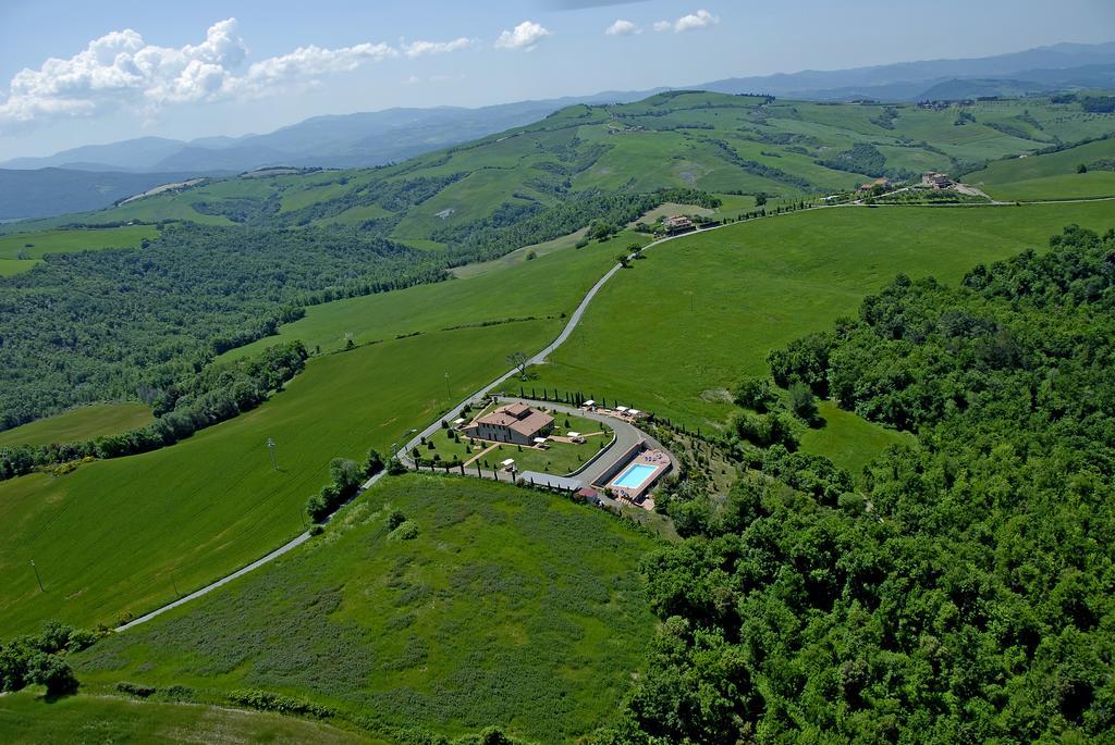 ヴォルテッラ La Colombainaヴィラ 部屋 写真
