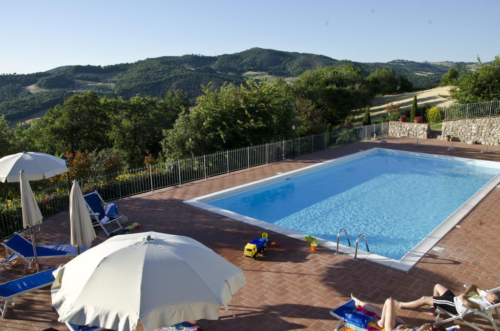 ヴォルテッラ La Colombainaヴィラ 部屋 写真